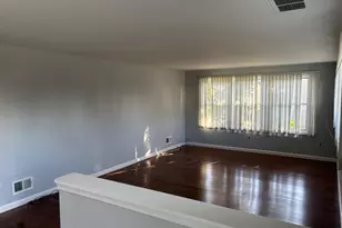 8 N Avon Dr, Claymont, DE 19703 - Photo 4