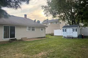 8 N Avon Dr, Claymont, DE 19703 - Photo 18