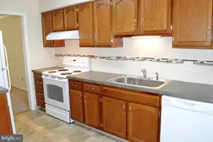 422 Briar Creek Dr, Hockessin, DE 19707 - Photo 6