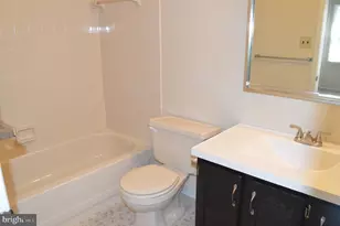 422 Briar Creek Dr, Hockessin, DE 19707 - Photo 12