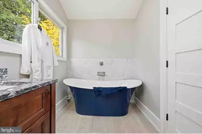 1102 W 10th Street, Wilmington, DE 19806 - Photo 24