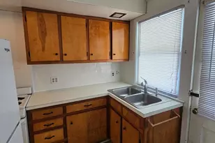 303 Delaware Cir, Newark, DE 19711 - Photo 10