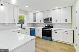 12 Booker Cir, New Castle, DE 19720 - Photo 8