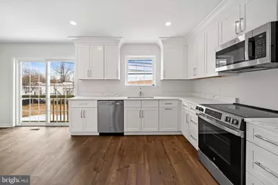 31 Memorial Drive, New Castle, DE 19720 - Photo 1