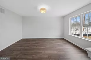 31 Memorial Dr, New Castle, DE 19720 - Photo 14