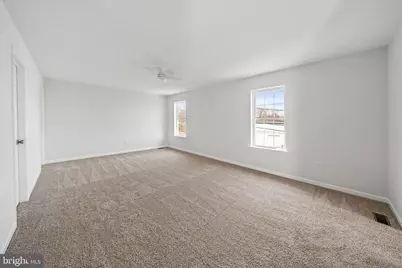 31 Memorial Drive, New Castle, DE 19720 - Photo 22