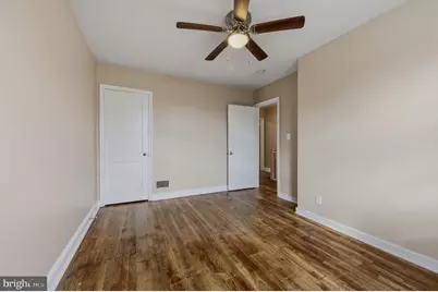 2111 N Locust Street, Wilmington, DE 19802 - Photo 12