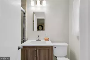 2303 Magnolia Dr, Wilmington, DE 19810 - Photo 18