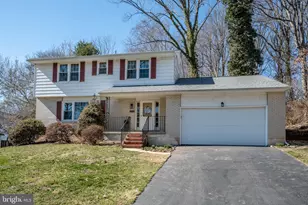 2303 Magnolia Dr, Wilmington, DE 19810 - Photo 1