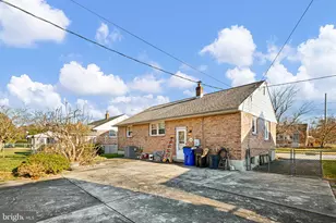 4517 Sharon Dr, Wilmington, DE 19808 - Photo 4