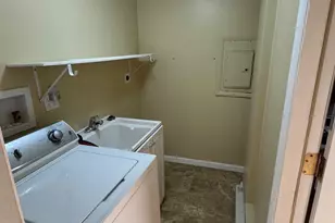 120 Hilldale Ct, Claymont, DE 19703 - Photo 14