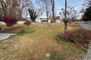 120 Hilldale Ct, Claymont, DE 19703 - Photo 2