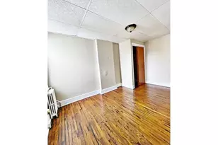 1110 Maple St, Wilmington, DE 19805 - Photo 8