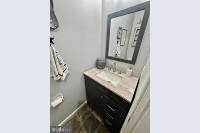 8 Honeysuckle Drive, Newark, DE 19702 - Photo 10