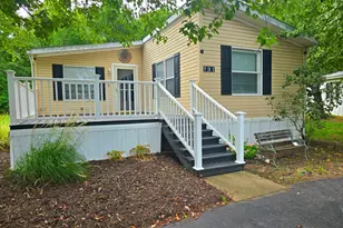 731 N Huckleberry Ave, Bear, DE 19701 - Photo 1