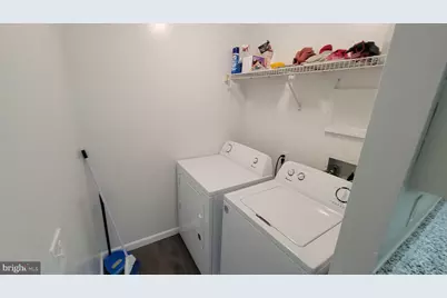 1402 Waters Edge Drive #170, Newark, DE 19702 - Photo 4