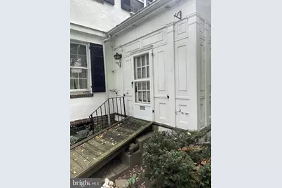 30 Bedford Court, Wilmington, DE 19805 - Photo 2