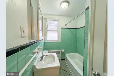 1110 S Broom Street, Wilmington, DE 19805 - Photo 12