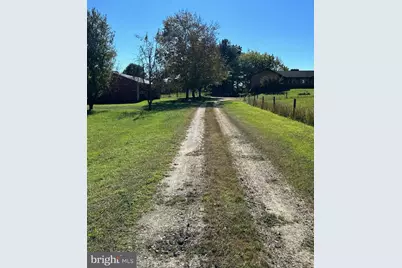 1038 Fieldsboro Road, Townsend, DE 19734 - Photo 2