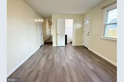 303 Oregon Avenue, New Castle, DE 19720 - Photo 16