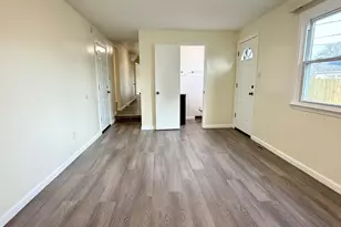 303 Oregon Ave, New Castle, DE 19720 - Photo 16