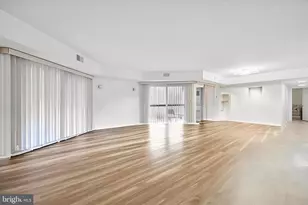 1704 N Park Dr, Wilmington, DE 19806 - Photo 2