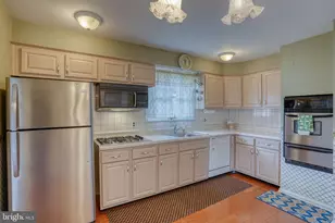 2507 Kittiwake Dr, Wilmington, DE 19805 - Photo 12