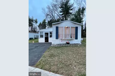 203 Shorewind Road #203, Bear, DE 19701 - Photo 1