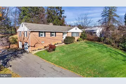 213 Valley Lane, Hockessin, DE 19707 - Photo 2