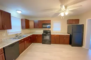 304 W Van Buren Ave, New Castle, DE 19720 - Photo 10