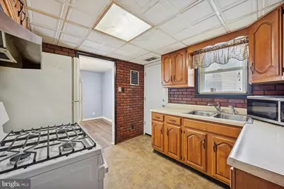 318 Marsh Lane, Wilmington, DE 19804 - Photo 8