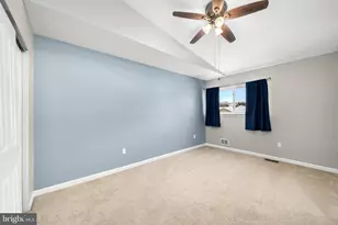 806 Waters Edge Dr, Newark, DE 19702 - Photo 12