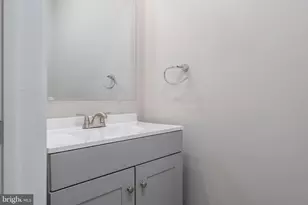 1401 C Brown St, Wilmington, DE 19805 - Photo 8