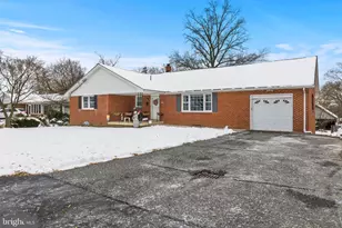 322 Beverly Pl, Wilmington, DE 19809 - Photo 2