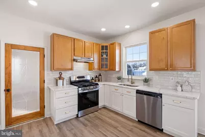 815 Brant Drive, New Castle, DE 19720 - Photo 4