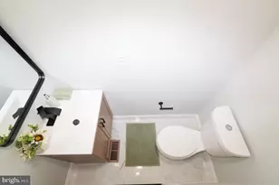 2103 N Locust St, Wilmington, DE 19802 - Photo 14