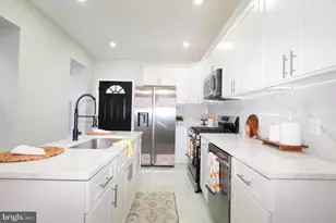 2103 N Locust St, Wilmington, DE 19802 - Photo 12