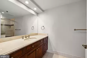 1704 N Park Dr, Wilmington, DE 19806 - Photo 16