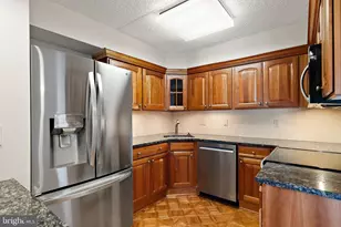 1704 N Park Dr, Wilmington, DE 19806 - Photo 10