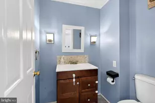 201 W Monroe Ave, New Castle, DE 19720 - Photo 20