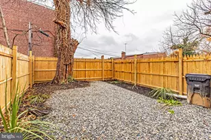 205 E 25th St, Wilmington, DE 19802 - Photo 4