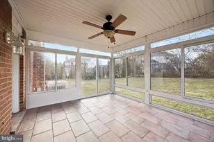 2710 E Landsdowne Dr, Wilmington, DE 19810 - Photo 16