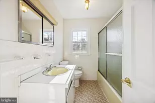 2710 E Landsdowne Dr, Wilmington, DE 19810 - Photo 28