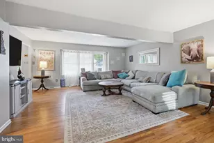 5 Embry Ct, Newark, DE 19711 - Photo 2