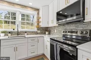 429 Valley Brook Dr, Hockessin, DE 19707 - Photo 18