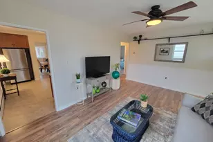 806 Woodland Ave, Wilmington, DE 19808 - Photo 6