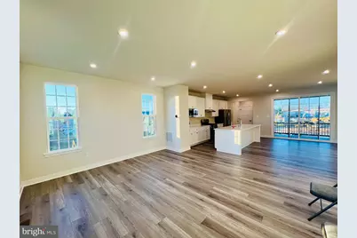 303 E Green Street, Middletown, DE 19709 - Photo 2