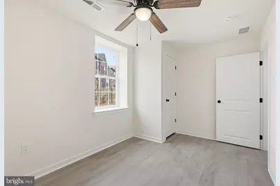 138 Versailles Court, Newark, DE 19702 - Photo 8