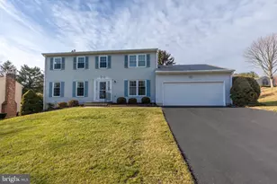 108 Lena Dr, Newark, DE 19711 - Photo 1