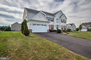 200 W Testaverde Rd, Newark, DE 19702 - Photo 2